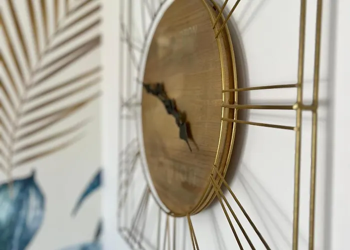 アパート Happy Island アデヘ