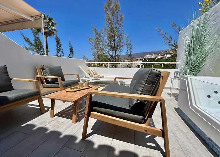 Happy Island アデヘ